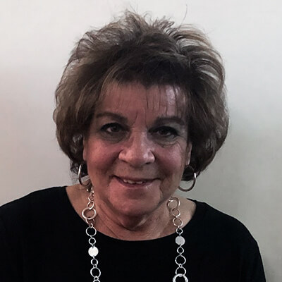 Meet the Team kayla greenberg